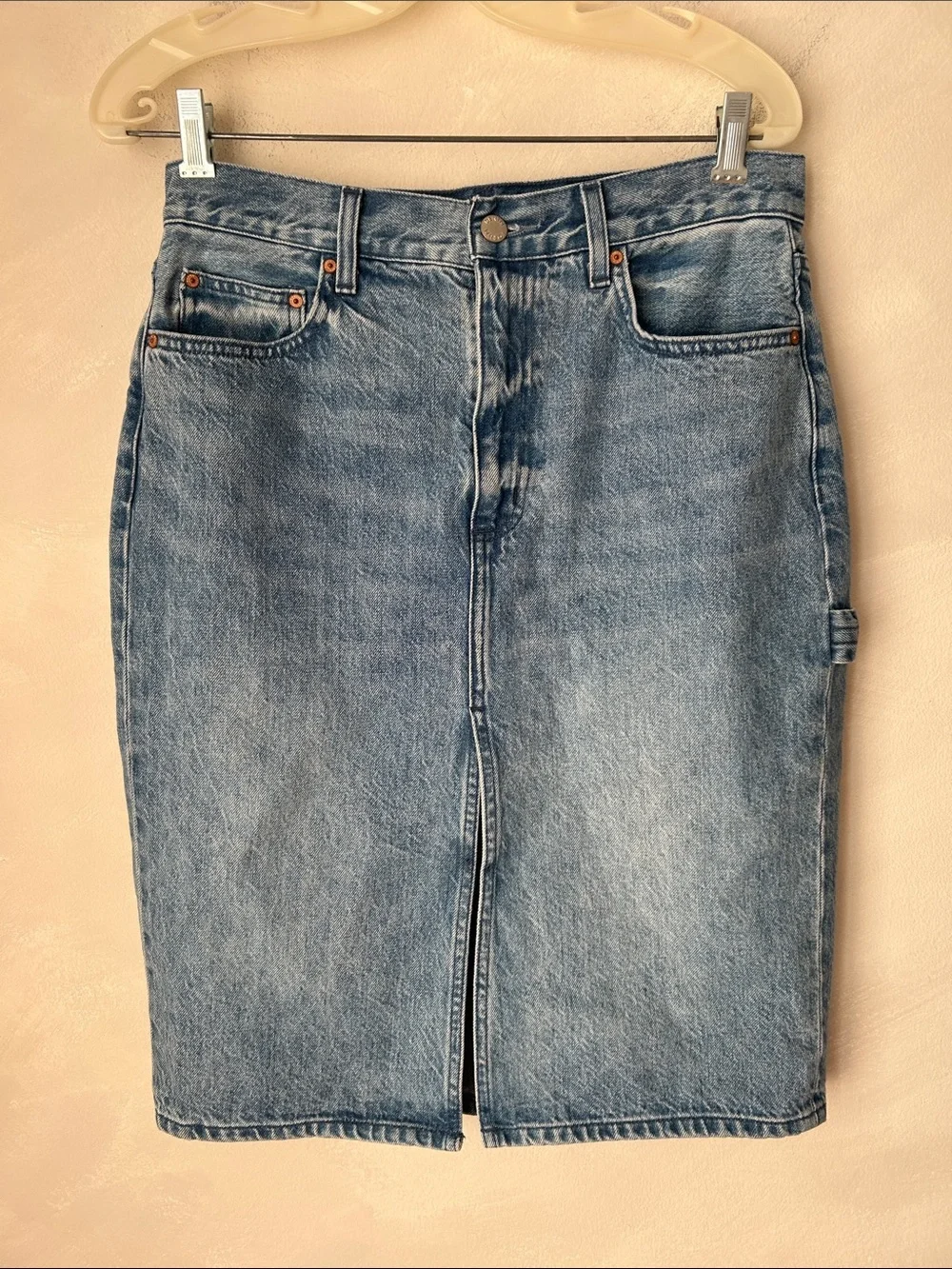 Aritzia Denim Forum The 90’s Pencil Midi Denim Skirt in Blue Sz 28 utility - Picture 5 of 15